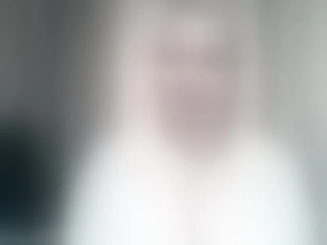 Live sex webcam photo for KickaIricka #293684787