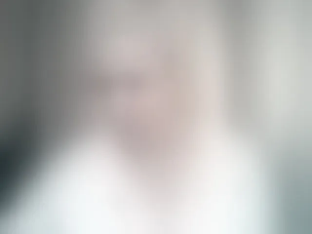 Live sex webcam photo for KickaIricka #293794616