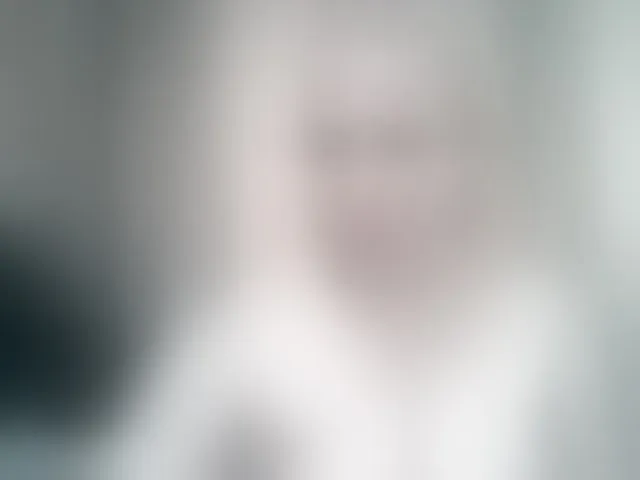 Live sex webcam photo for KickaIricka #293845135