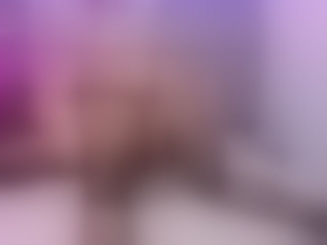 Live sex webcam photo for Kiiara-Sky #294197840