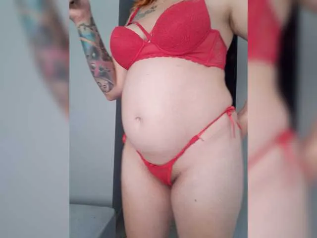 Live sex webcam photo for Kiimysulka #278115227