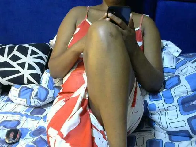 Live sex webcam photo for Kikicaster #290648579