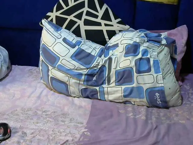 Live sex webcam photo for Kikicaster #291068261