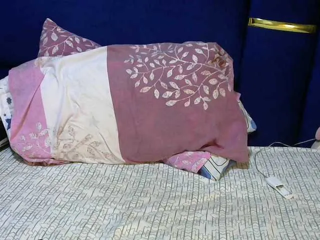Live sex webcam photo for Kikicaster #291172019