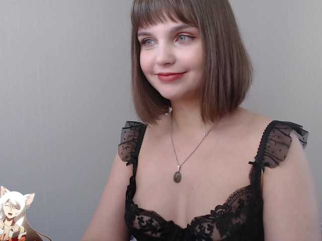 Live sex webcam photo for Kikki #277977126