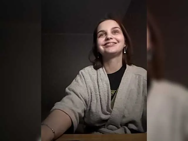 Live sex webcam photo for Kikki #292261788