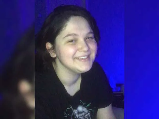 Live sex webcam photo for Kikopop2 #272735866