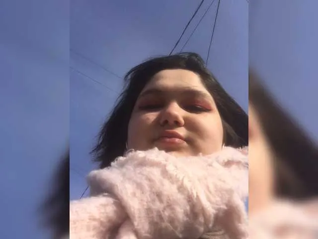 Live sex webcam photo for Kikopop2 #272873271