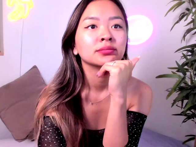 Live sex webcam photo for Kim-Lana #274231974