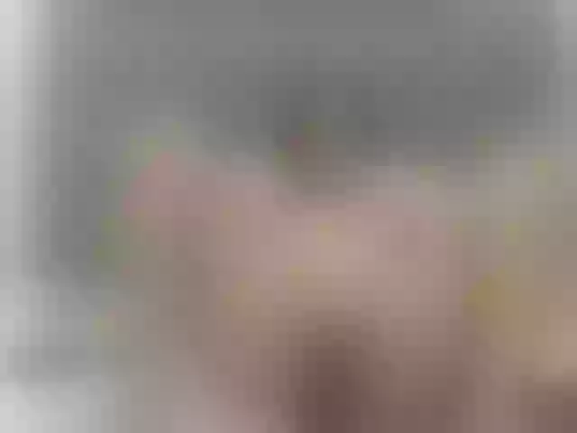 Live sex webcam photo for Kim-sweetlove #275529739