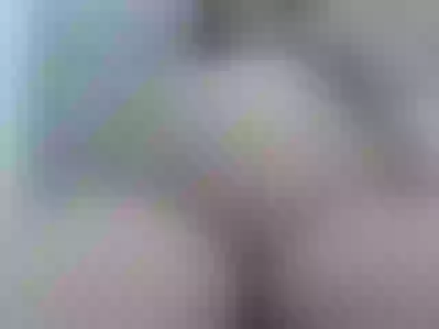 Live sex webcam photo for Kim-sweetlove #276156245