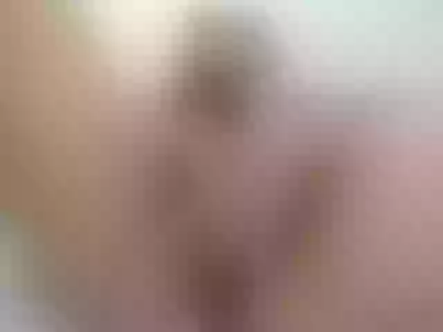Live sex webcam photo for Kim-sweetlove #276699213