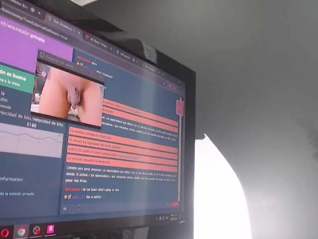 Live sex webcam photo for KimCossey #287003800