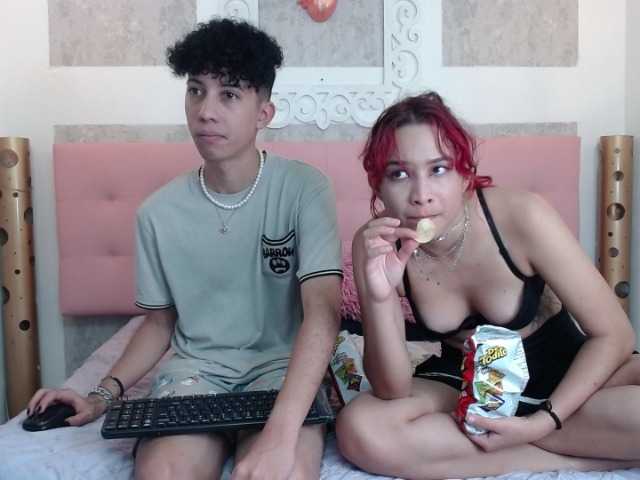 Live sex webcam photo for KimLouis #276944784