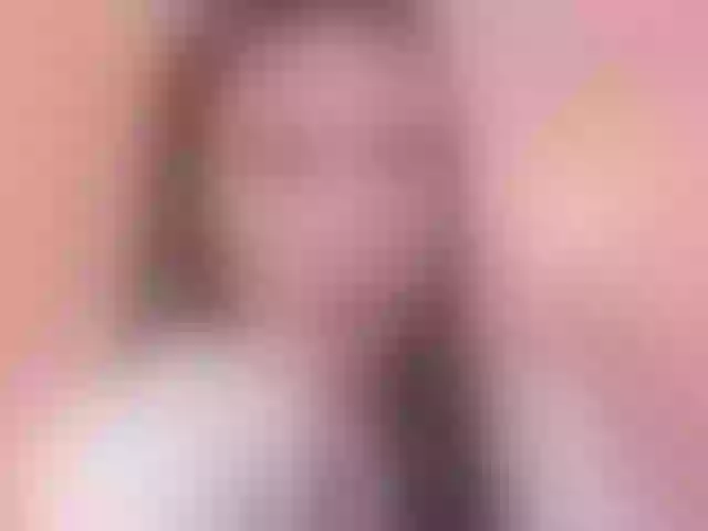 Live sex webcam photo for KimOberlin #292036179