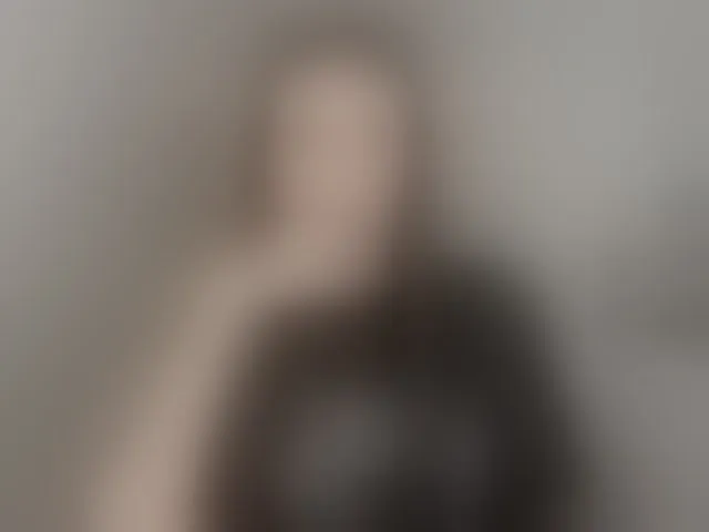 Live sex webcam photo for KimOberlin #293405728