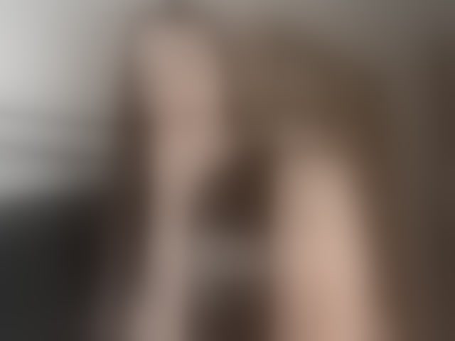 Live sex webcam photo for KimOberlin #293602733