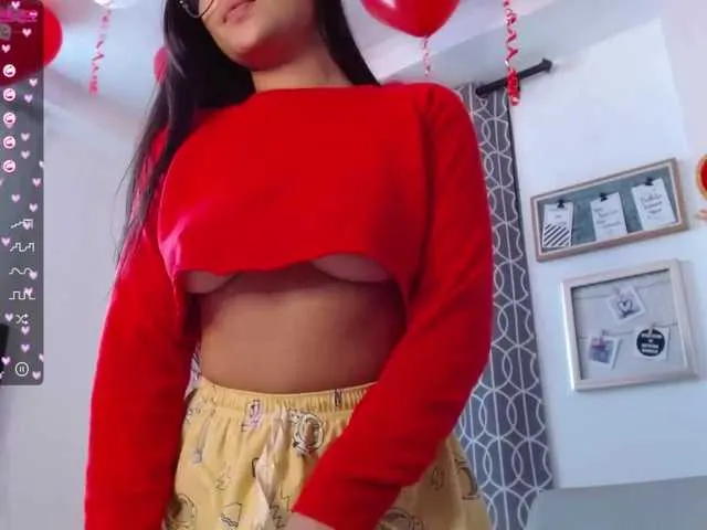 Live sex webcam photo for KimPierce #272412072