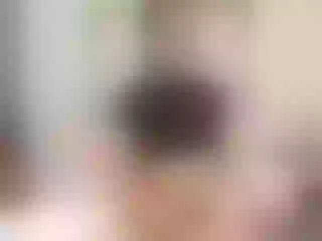 Live sex webcam photo for KimRussell #272985171