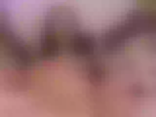 Live sex webcam photo for KimSeliinn #277231869