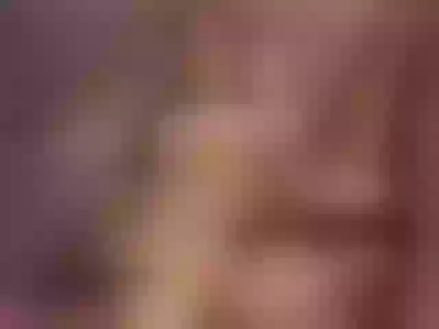 Live sex webcam photo for KimSeliinn #277381255