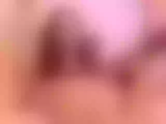 Live sex webcam photo for KimSeliinn #278032220