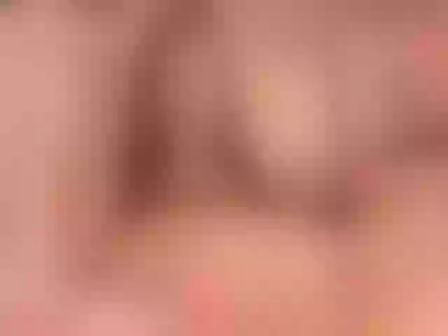 Live sex webcam photo for KimSeliinn #278056638