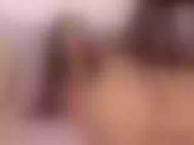 Live sex webcam photo for KimSeliinn #281838621
