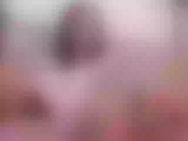 Live sex webcam photo for KimSeliinn #289195601