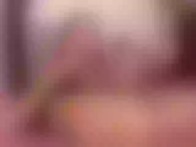 Live sex webcam photo for KimSeliinn #289628271