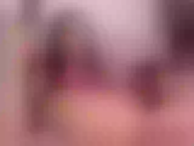 Live sex webcam photo for KimSeliinn #289894687