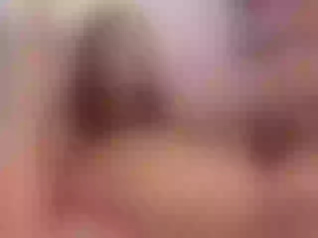 Live sex webcam photo for KimSeliinn #290035676