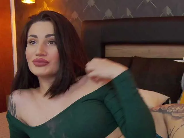 Live sex webcam photo for KimSkye #277866642