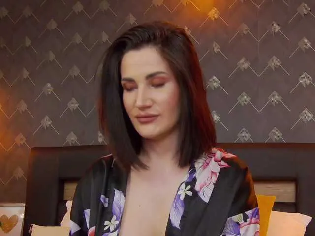 Live sex webcam photo for KimSkye #277931870