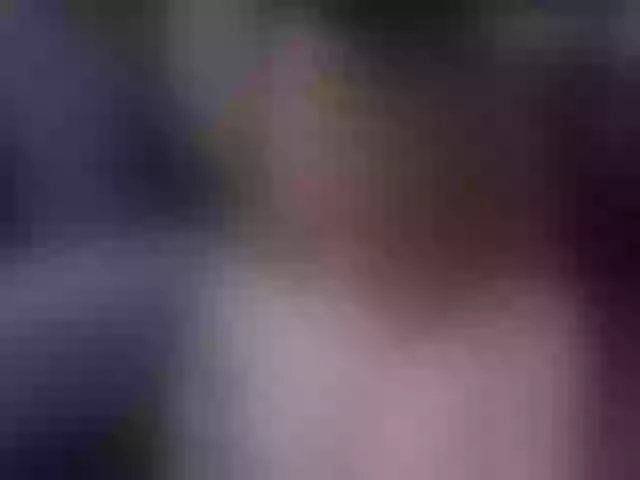 Live sex webcam photo for KimSkyex #290239361