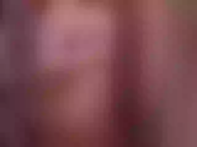 Live sex webcam photo for KimSkyex #290665897