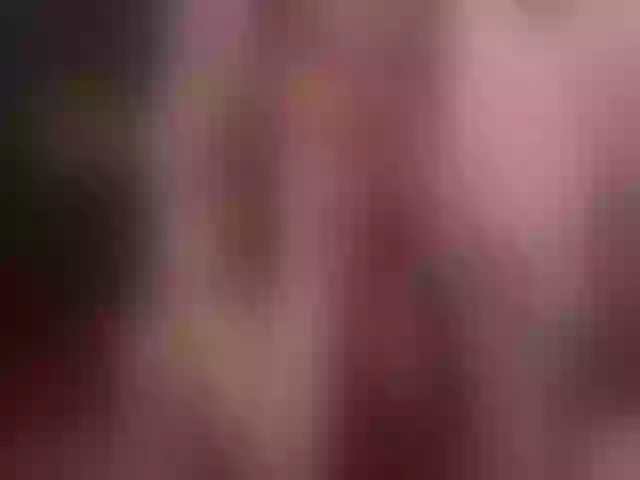 Live sex webcam photo for KimSkyex #290680923
