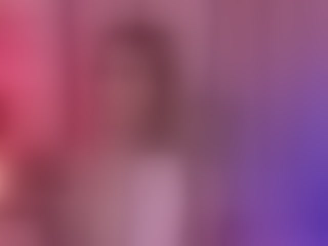 Live sex webcam photo for KimSkyex #291059227
