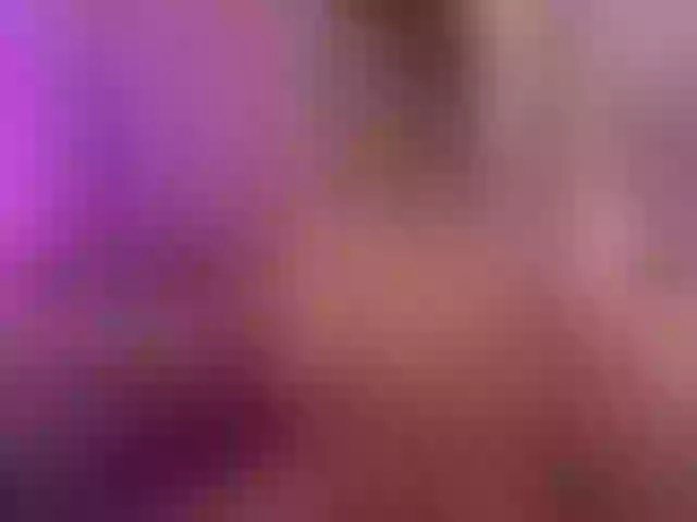 Live sex webcam photo for KimSkyex #291325311