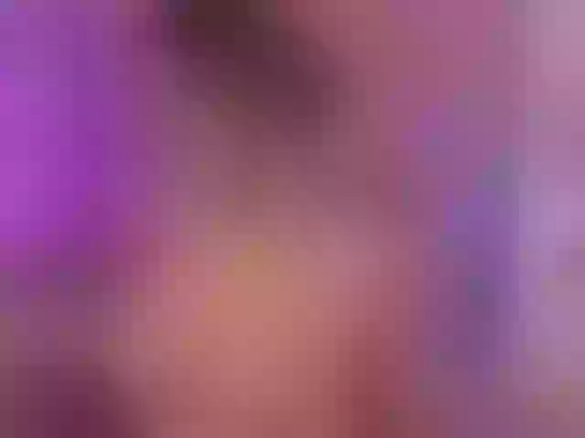 Live sex webcam photo for KimSkyex #291496937