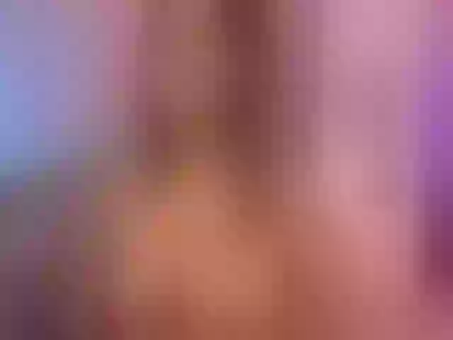Live sex webcam photo for KimSkyex #291604171