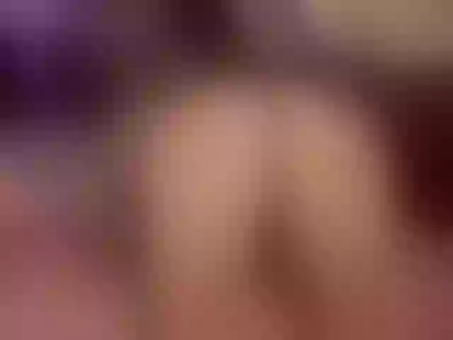 Live sex webcam photo for KimSkyex #292056777