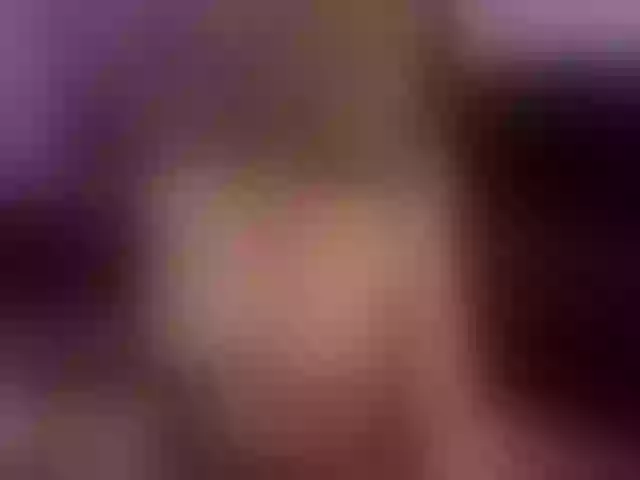 Live sex webcam photo for KimSkyex #292123472