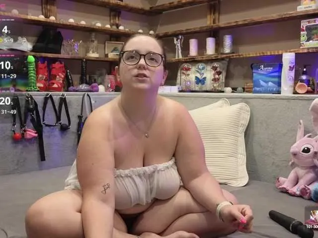Live sex webcam photo for KimberlyCaprice #291800022