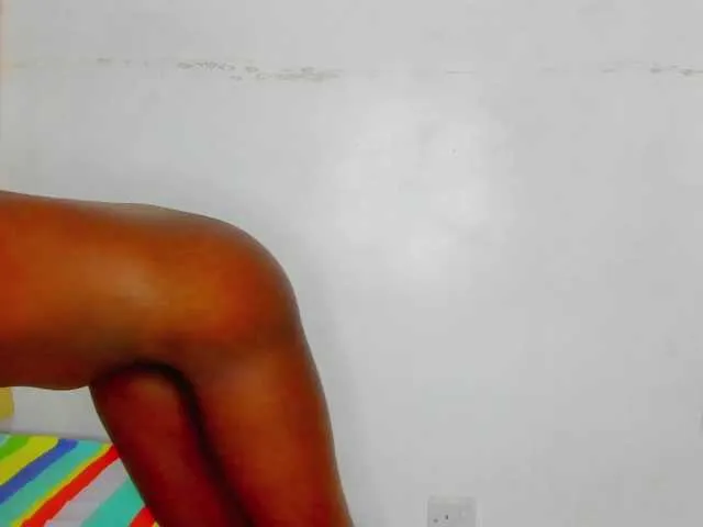 Live sex webcam photo for Kimberlyluv959 #290376758