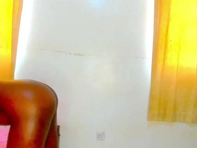 Live sex webcam photo for Kimberlyluv959 #290958325