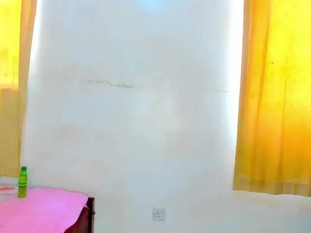 Live sex webcam photo for Kimberlyluv959 #291172232