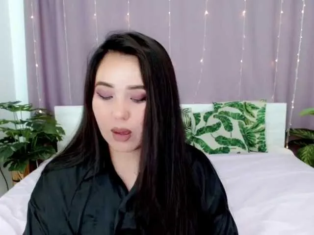 Live sex webcam photo for Kimethea4 #274554352