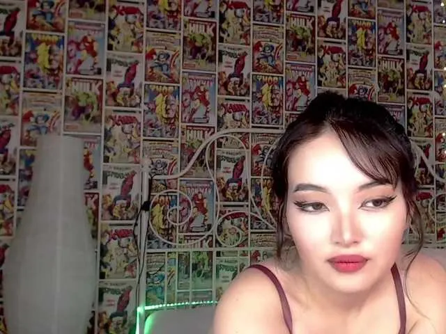 Live sex webcam photo for KimiAi #275506600