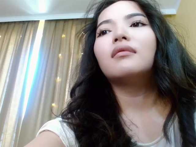 Live sex webcam photo for KimiAi #276086018